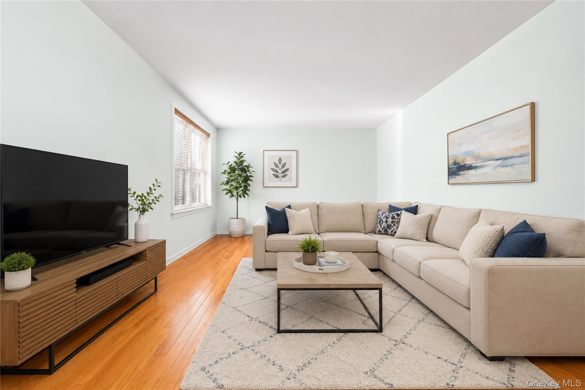 27-10 Parsons Boulevard 4B — photo