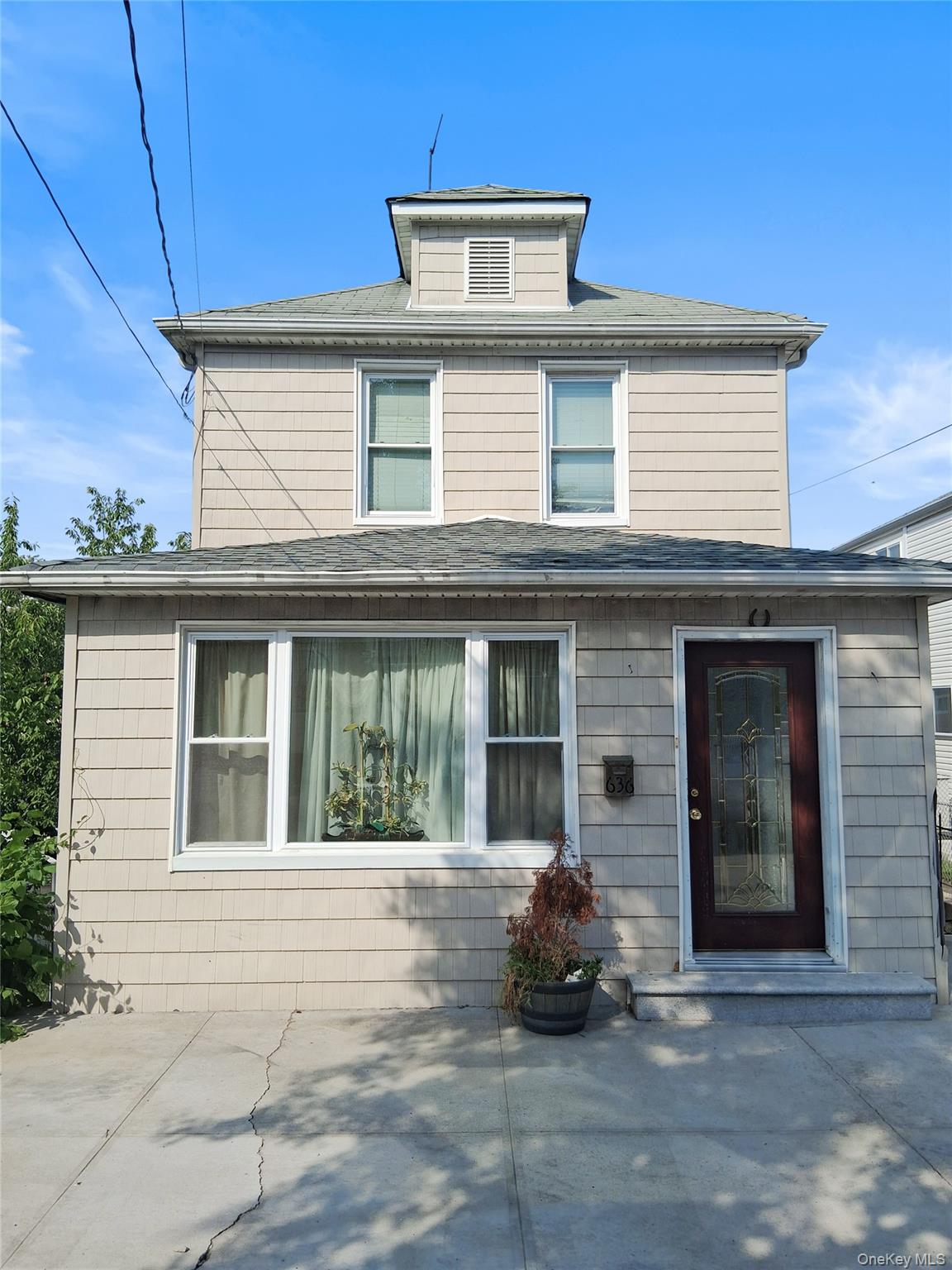 636 Logan Avenue — photo