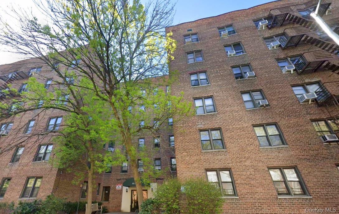 102-18 64th Avenue 6W — photo