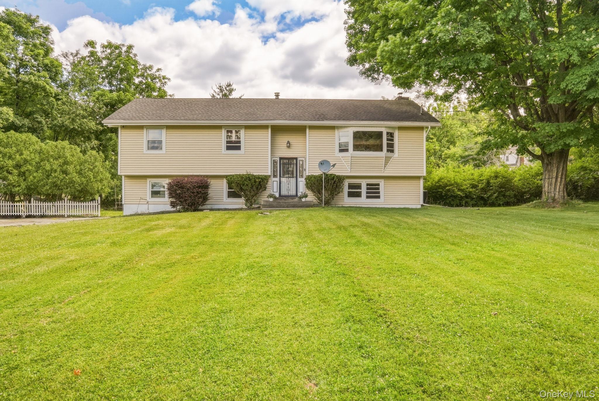 4 Hunt Drive — photo