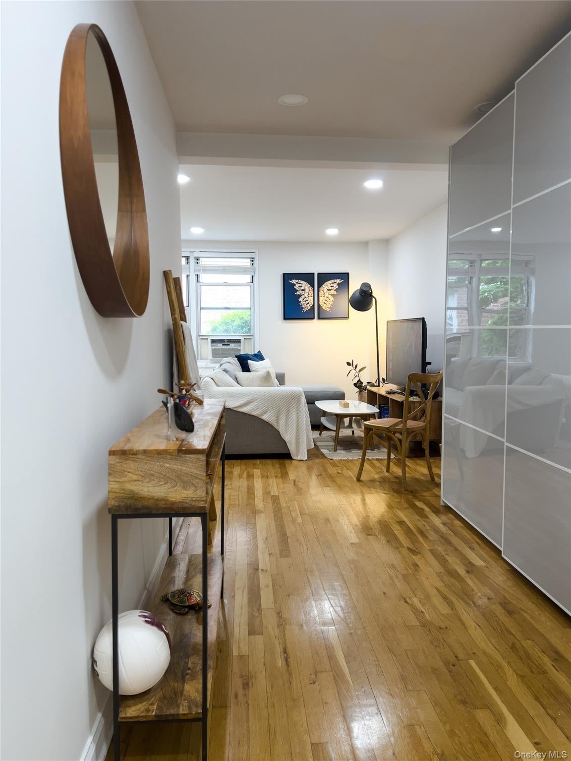 510 Dubois Avenue 6a — photo