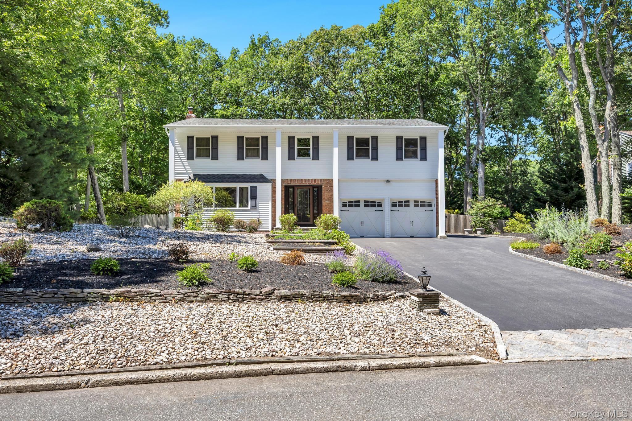 17 Cedar Place — photo
