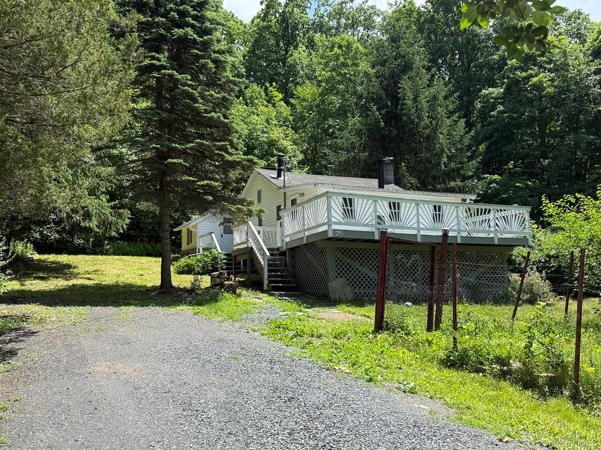 25 Gloria Trail — photo