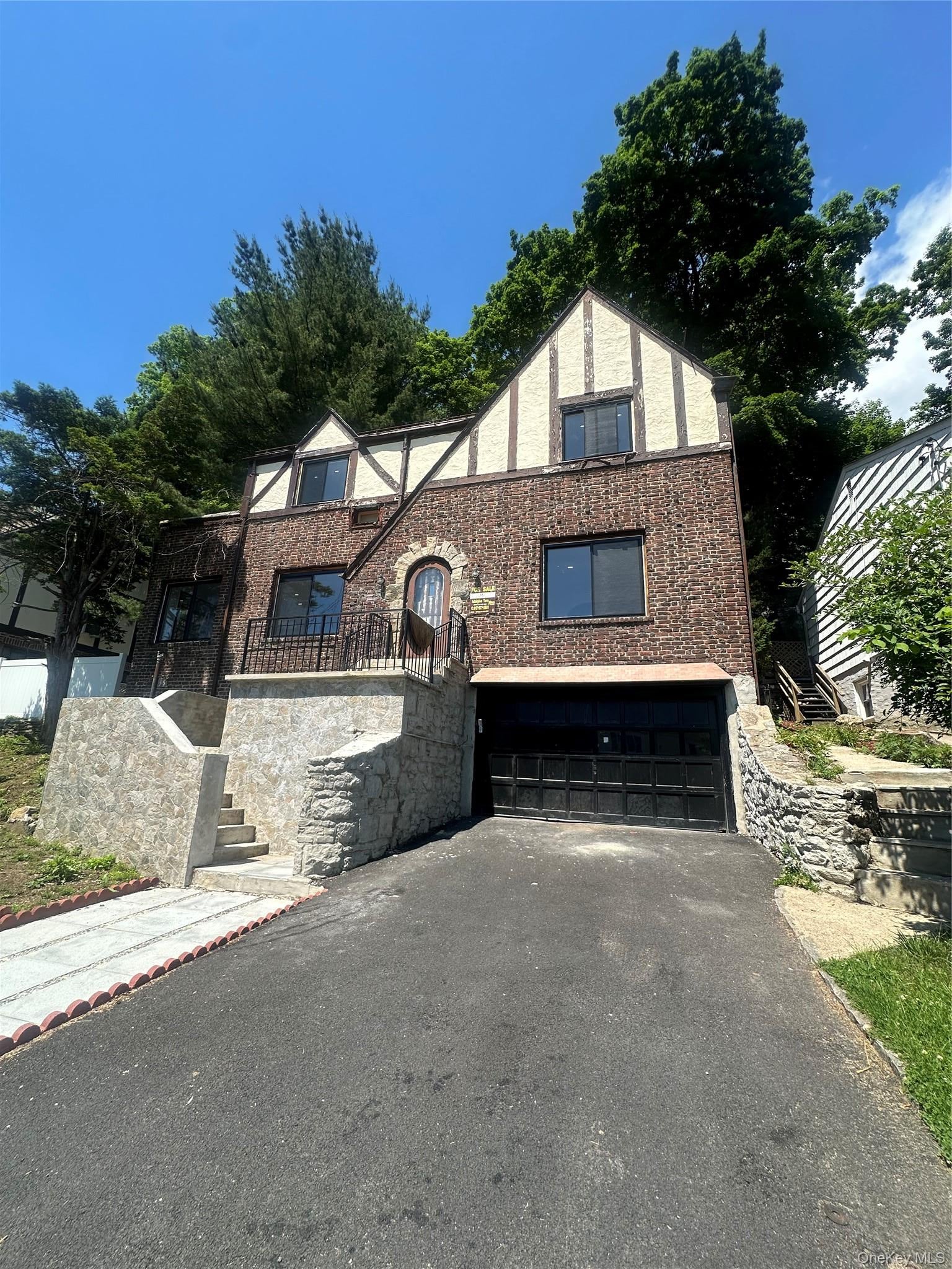 55 Brookdale Drive — photo