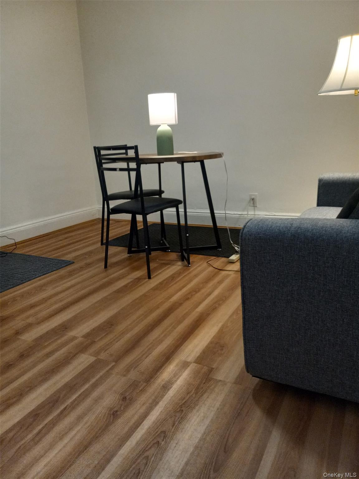 475 Bronx River Road 1B — photo