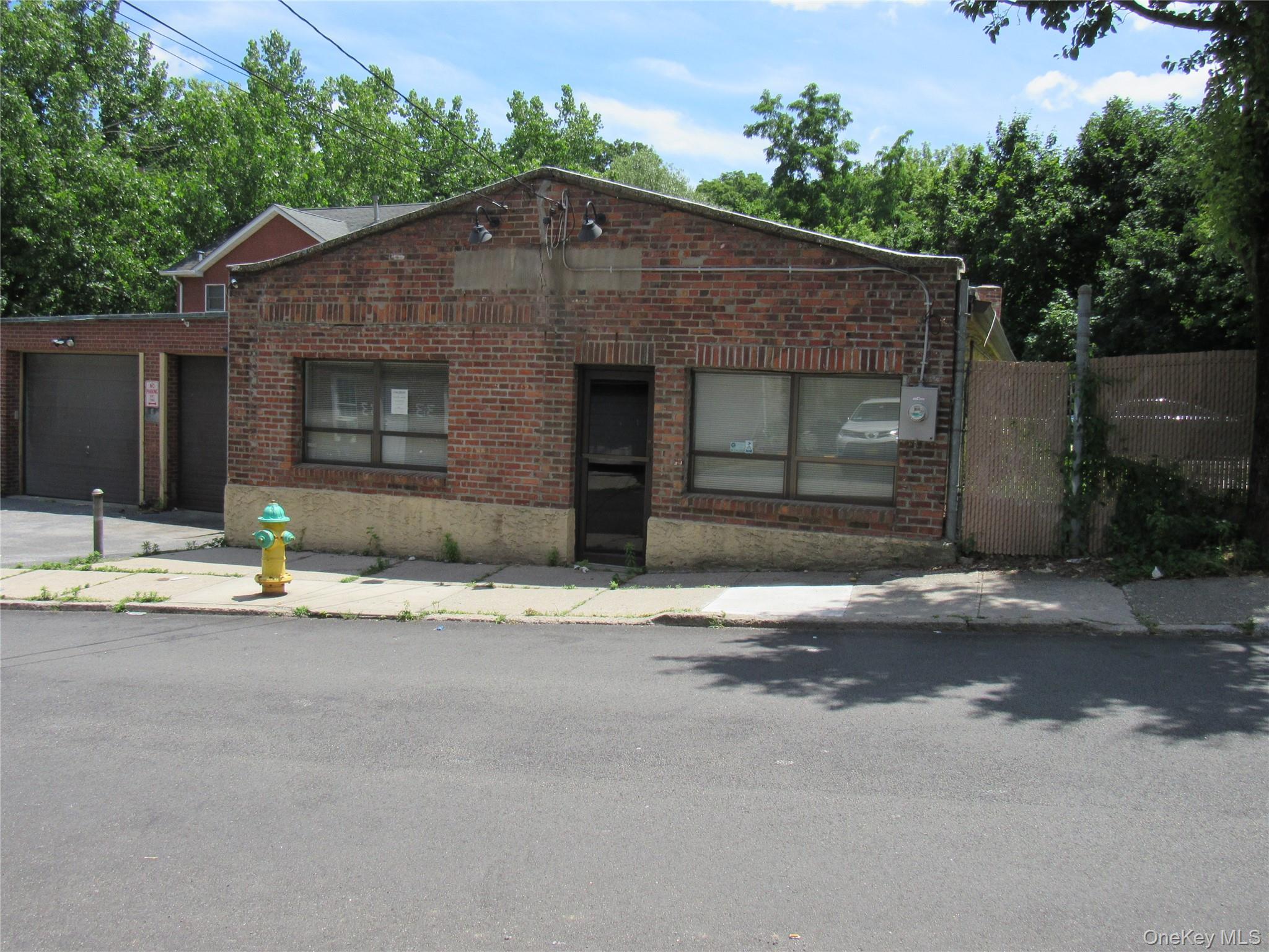 32 Aqueduct Street — photo