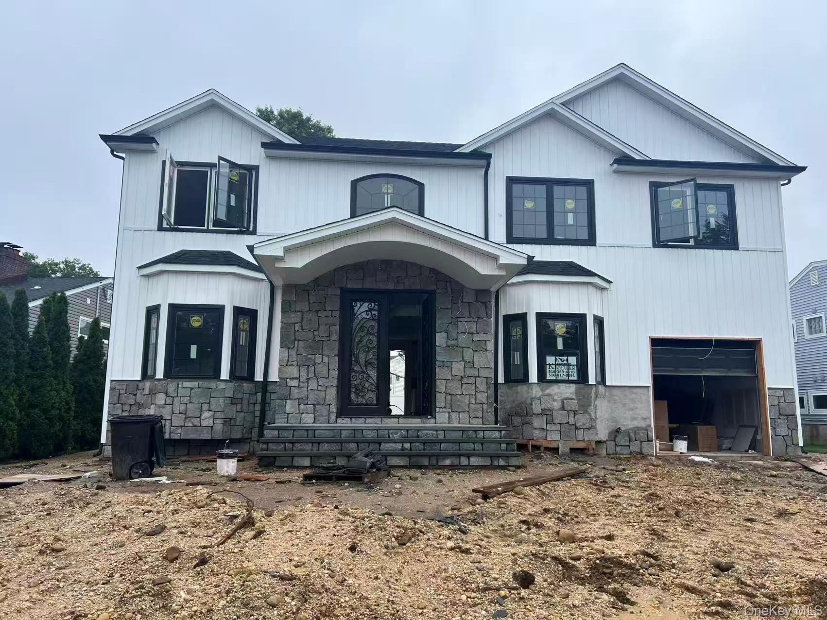 112 Columbia Drive — photo