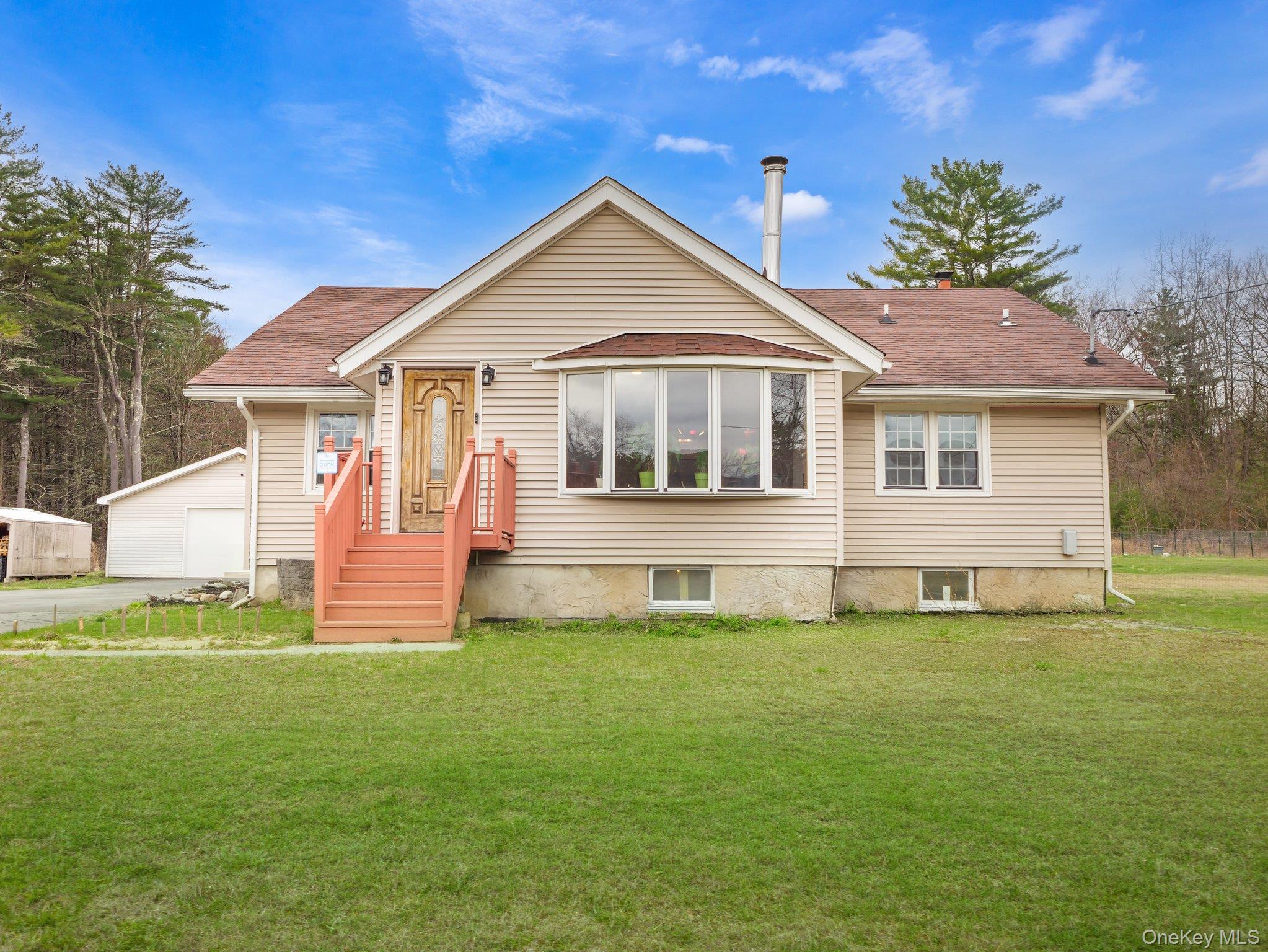 2643 State Route 209 — photo