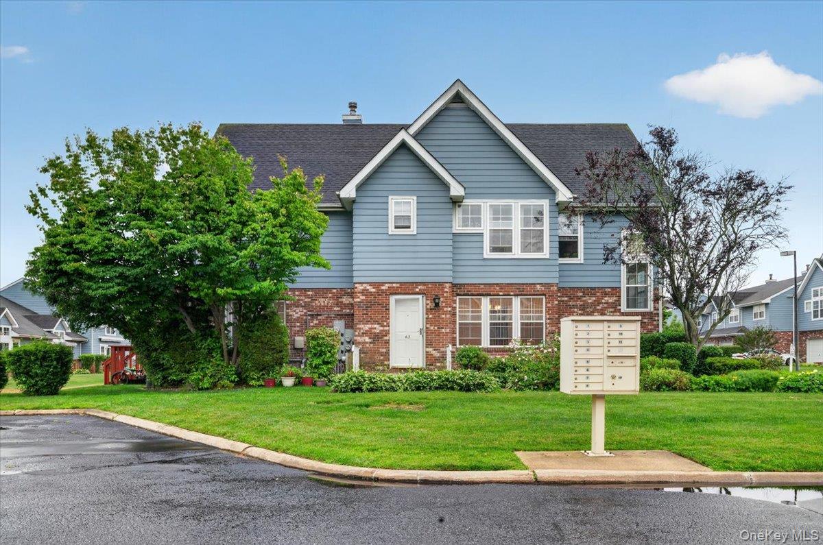 41-43 Broadlawn Drive 41 and 43 — photo