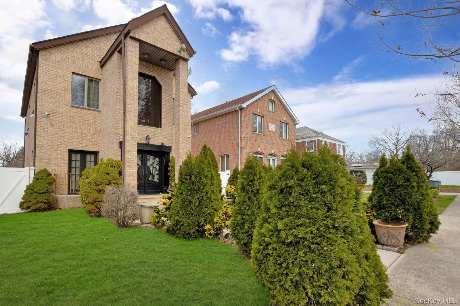 186-31 Radnor Road — photo