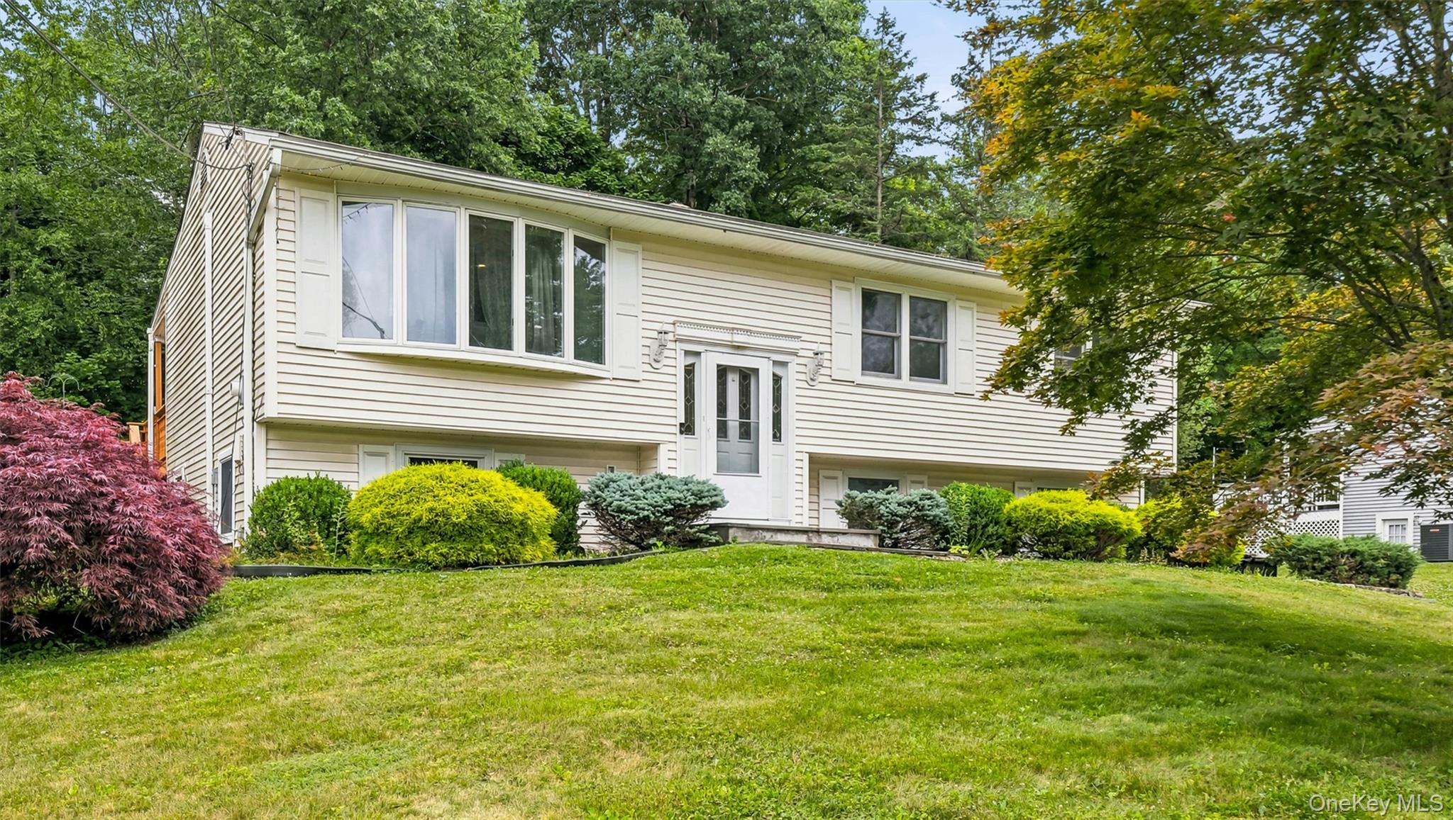 53 Everett Road — photo