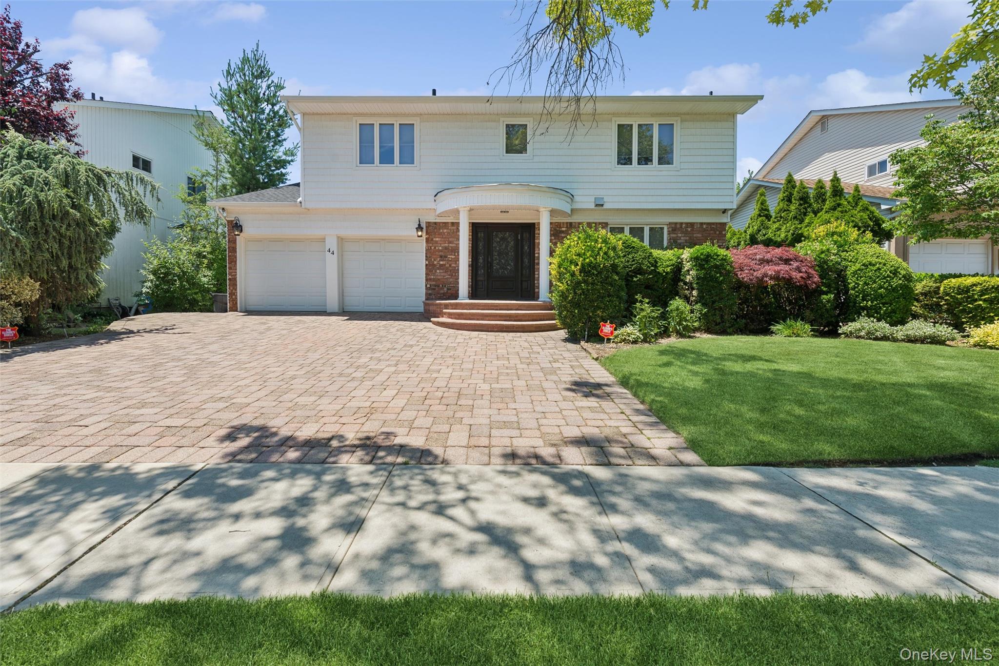 44 Gale Drive — photo