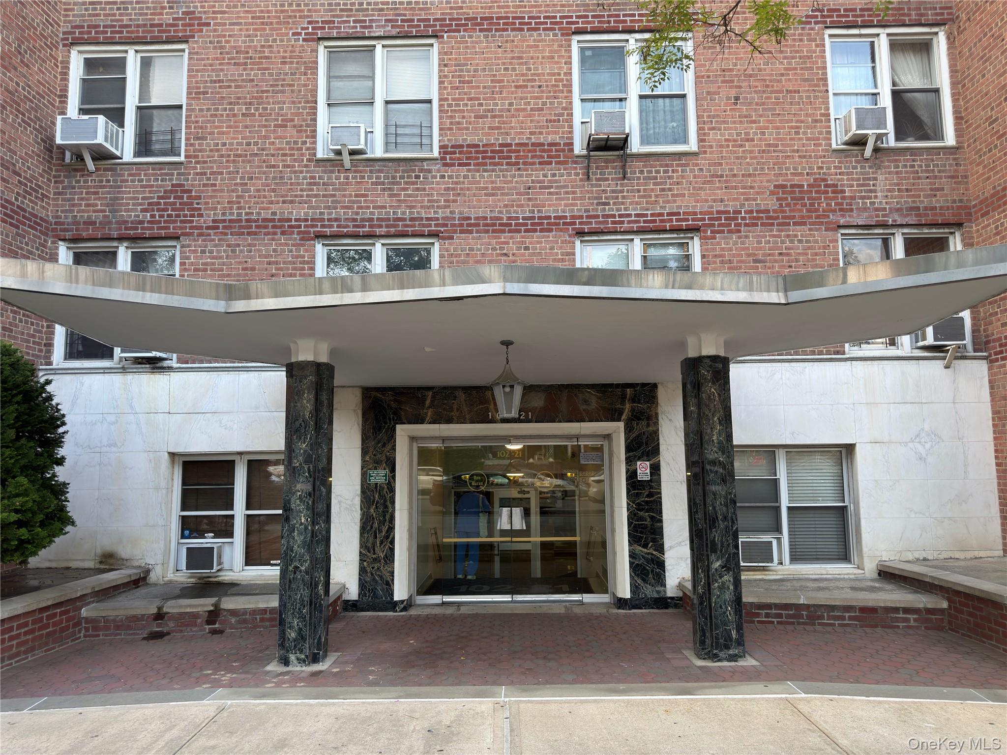 10221 63rd Road a67 — photo