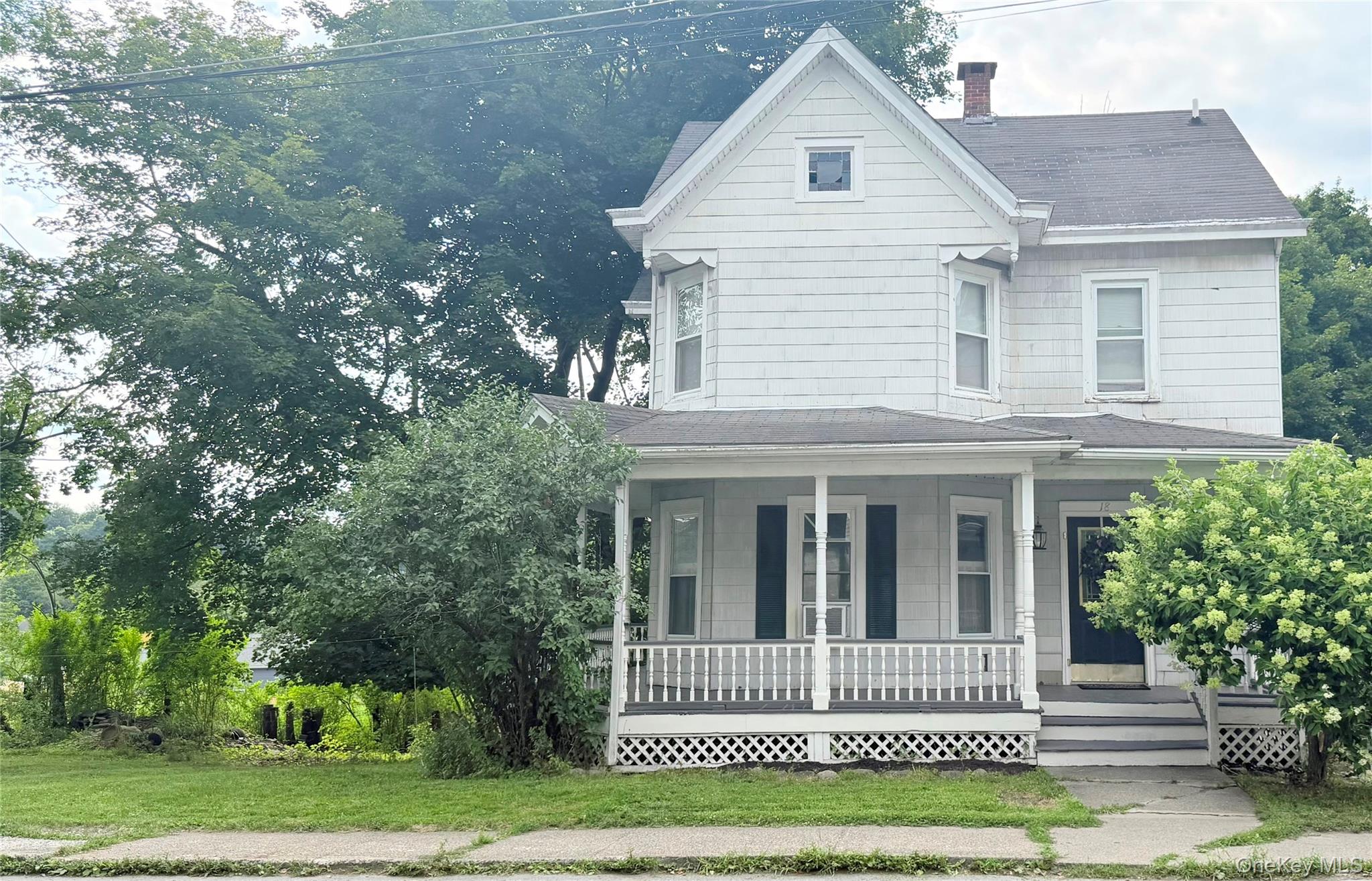 18 Pleasant Avenue — photo