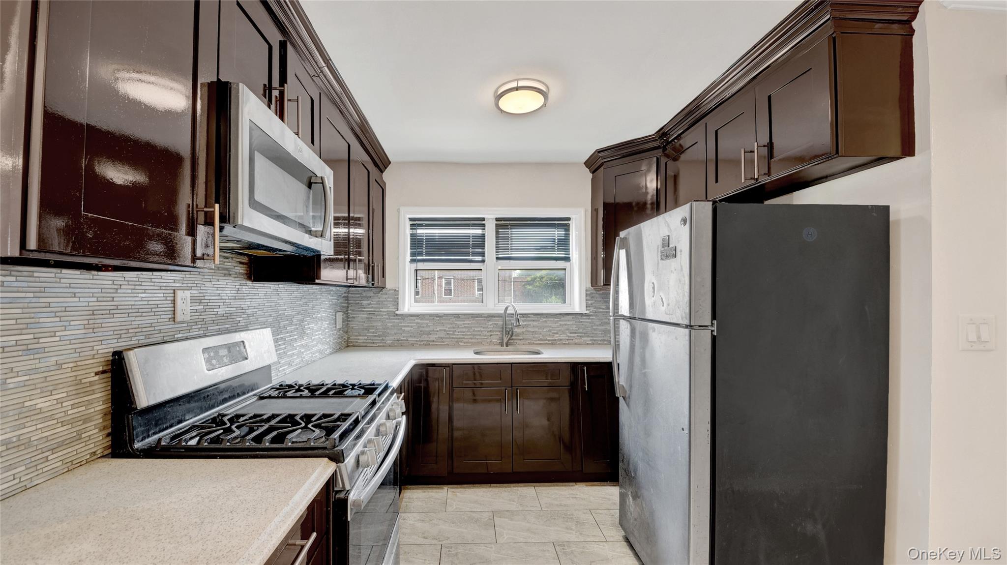 4392 Carpenter Apt #2 Avenue — photo
