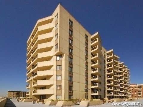 360 Shore Road 2G — photo