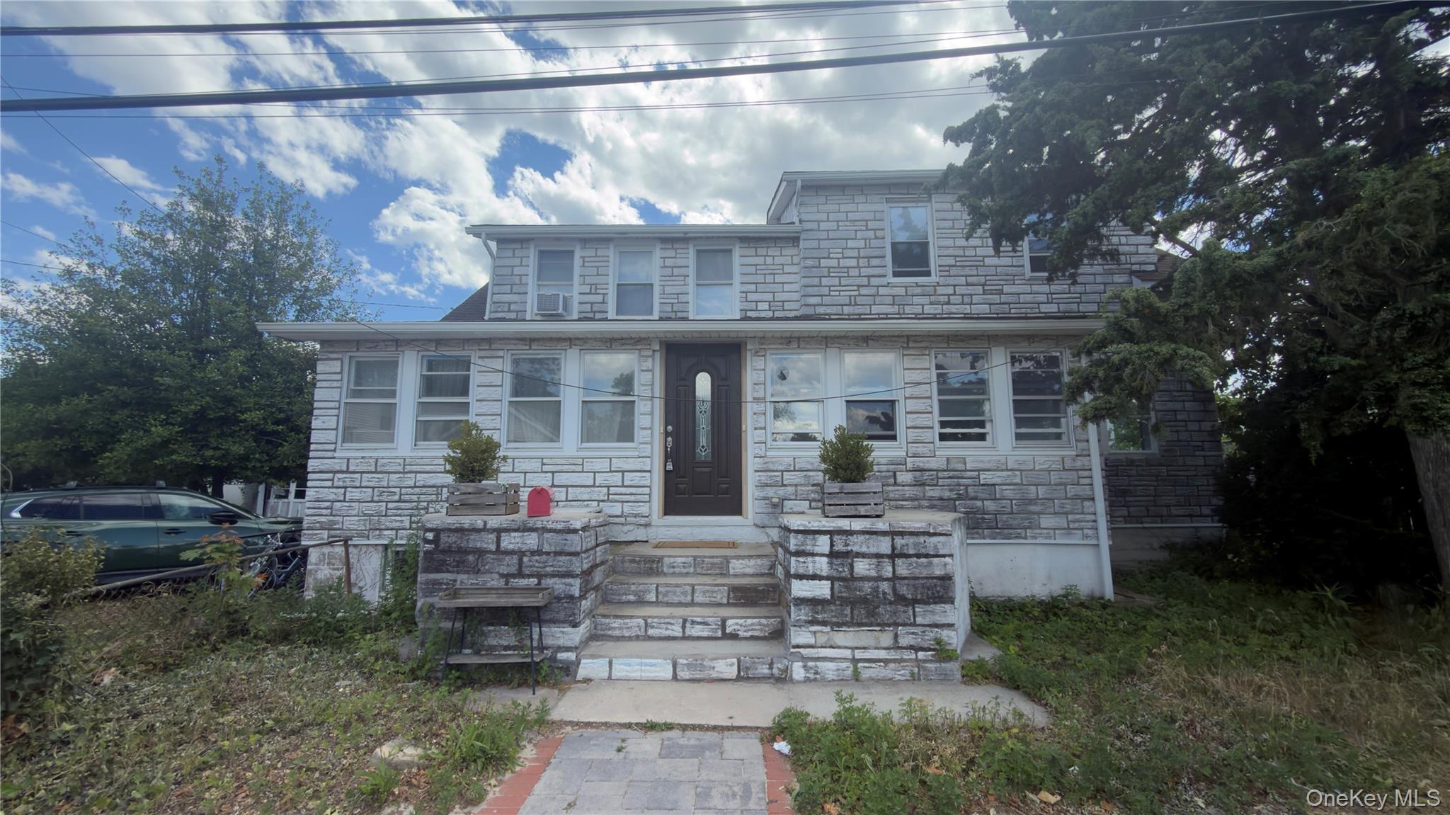 10 Greenwich Avenue 1 — photo
