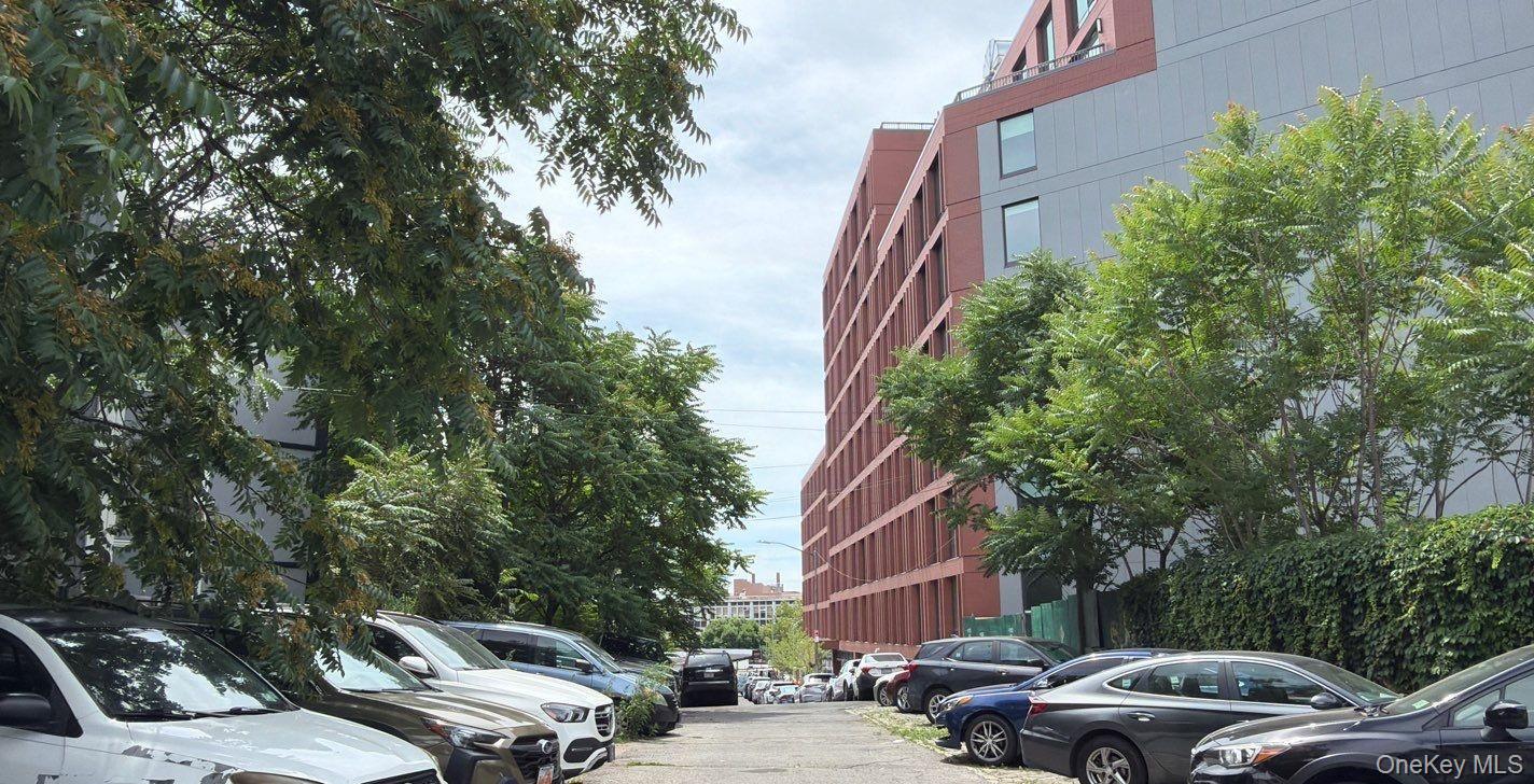 72 Clove Road 76-2 — photo