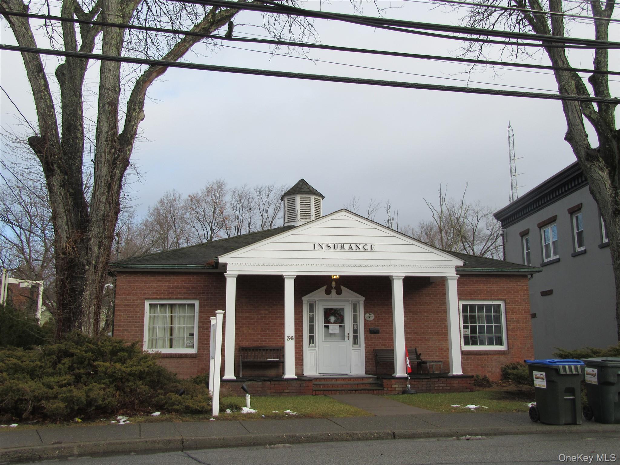 36 E Main Street — photo