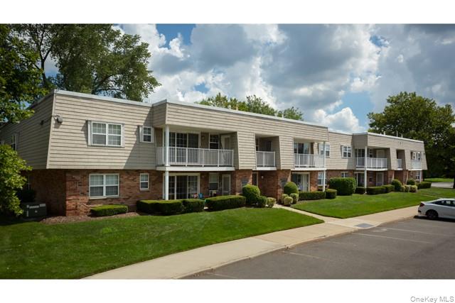 165 Westwood Drive 180 — photo