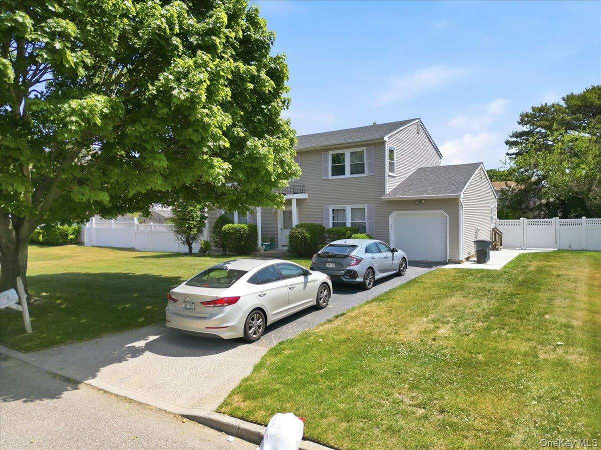 7 Apple Blossom Lane — photo