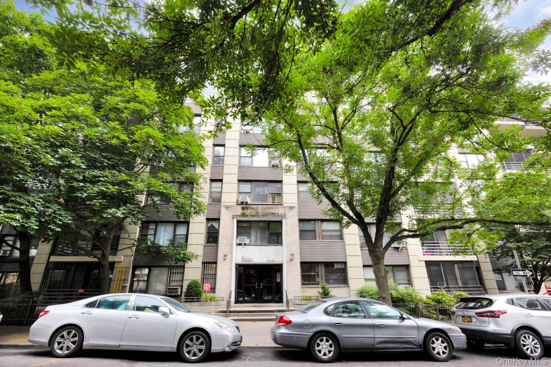 9834 63rd Drive 2J — photo