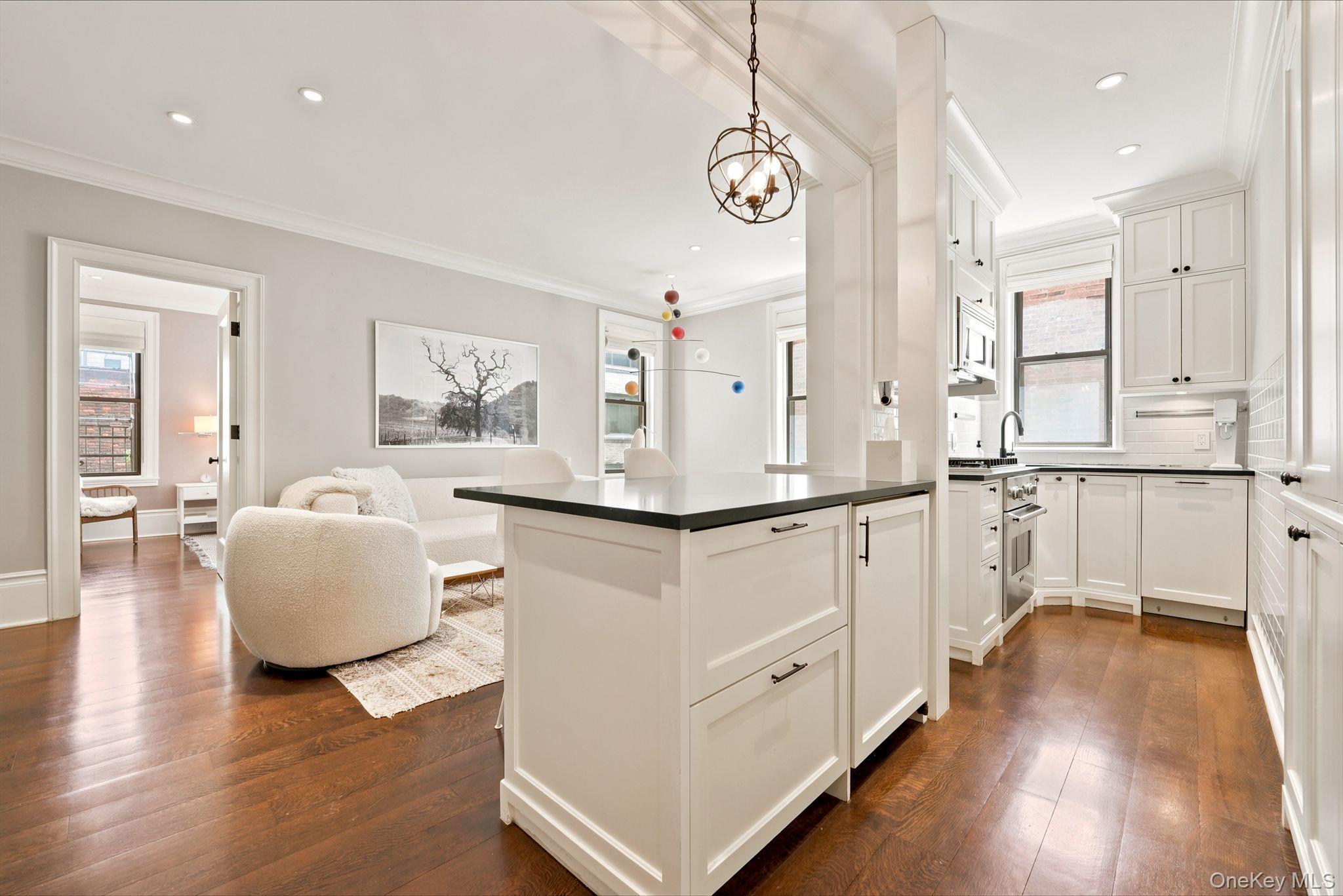 1361 Madison Avenue 6G — photo