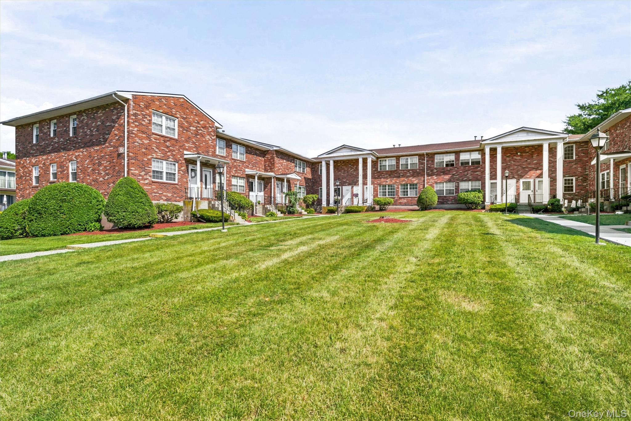 276 Temple Hill Road 1509 — photo