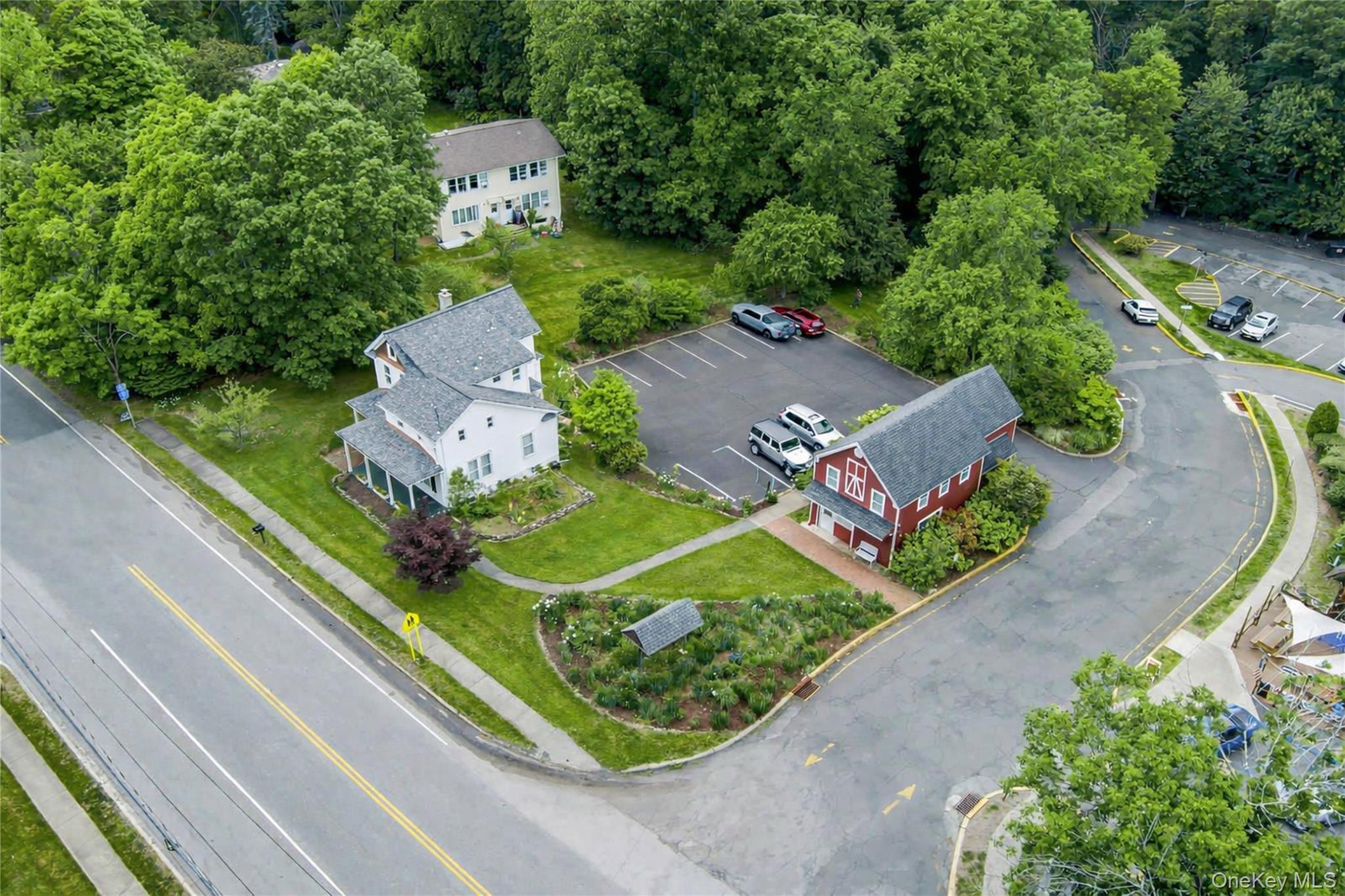 817 Chestnut Ridge Road — photo