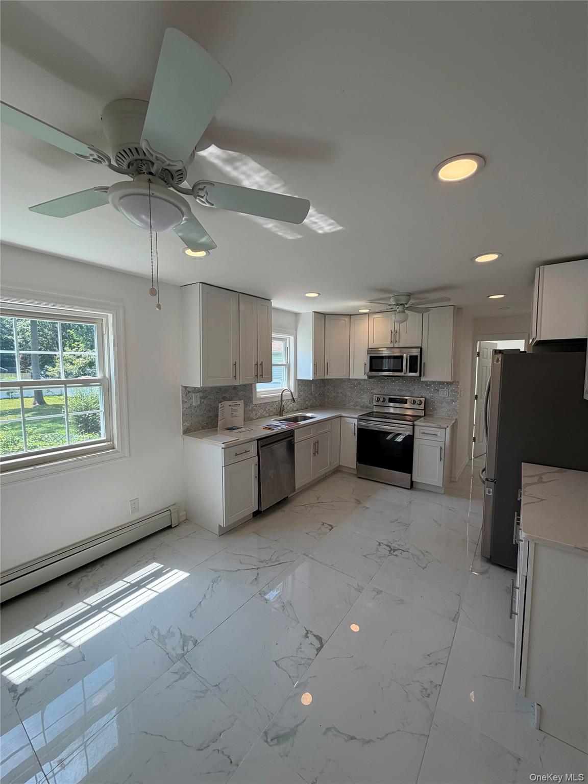 146 Moriches Middle Island Road — photo