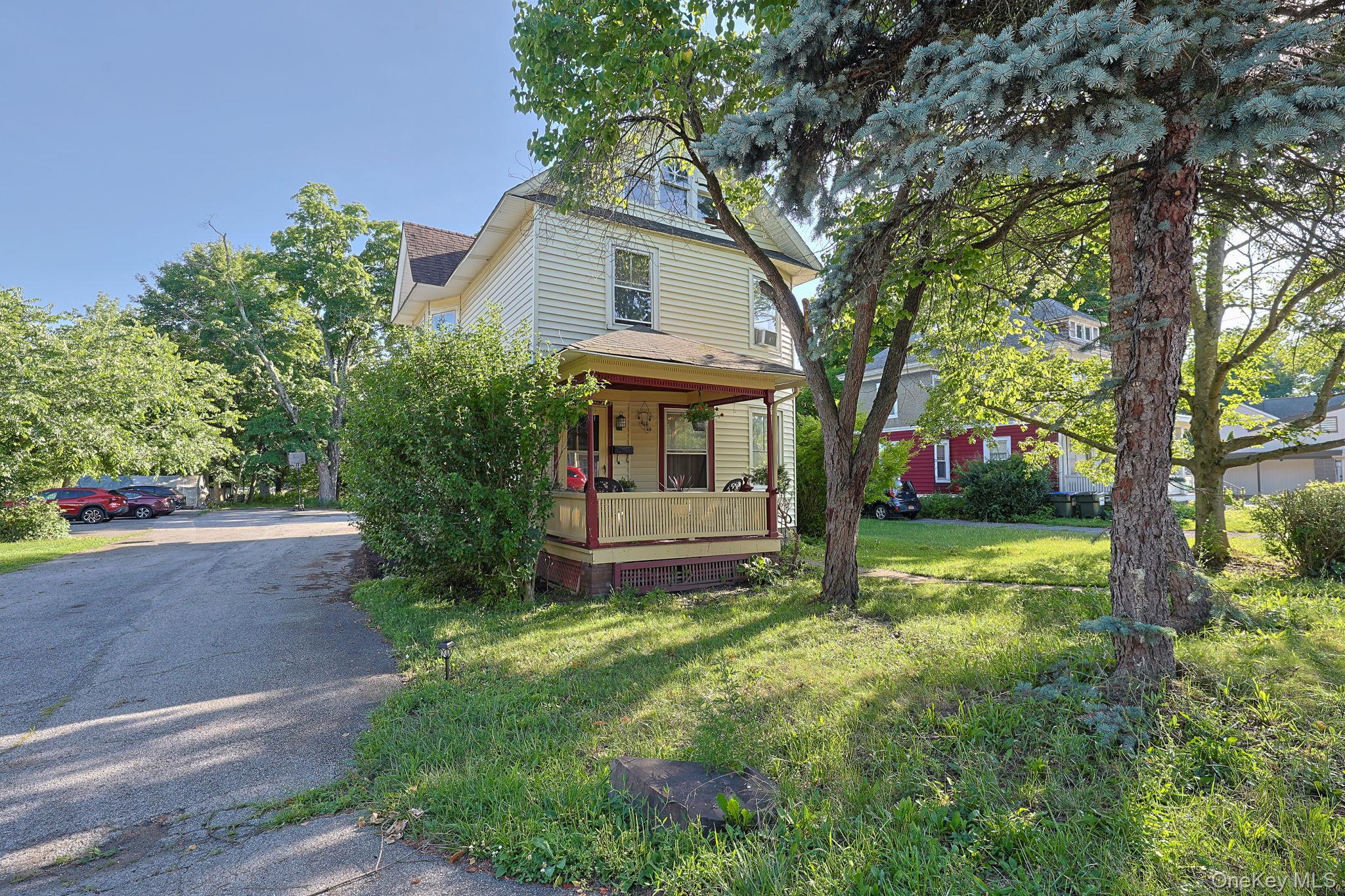 53 E Main Street — photo