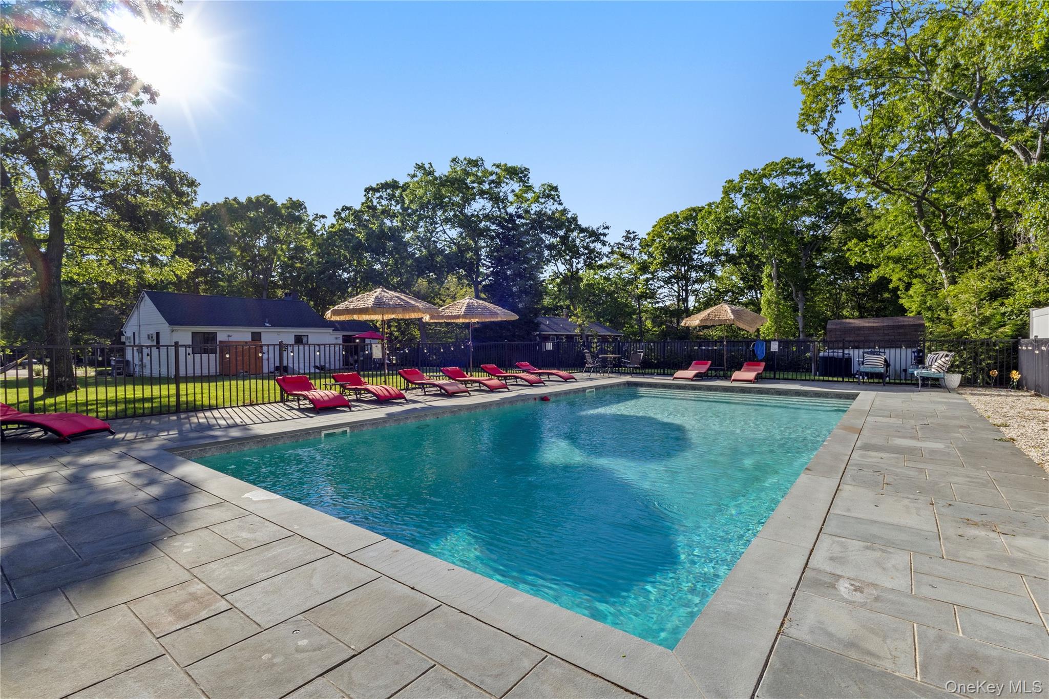 21 Duvall Drive — photo