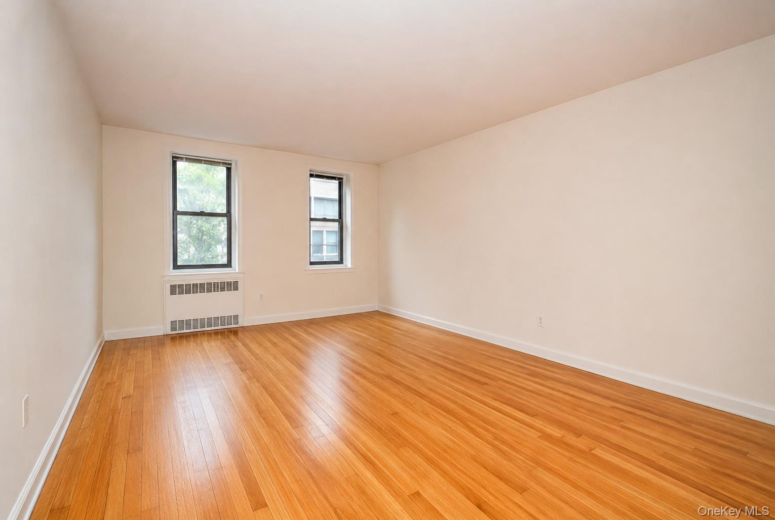99-63 66 Avenue a9 — photo