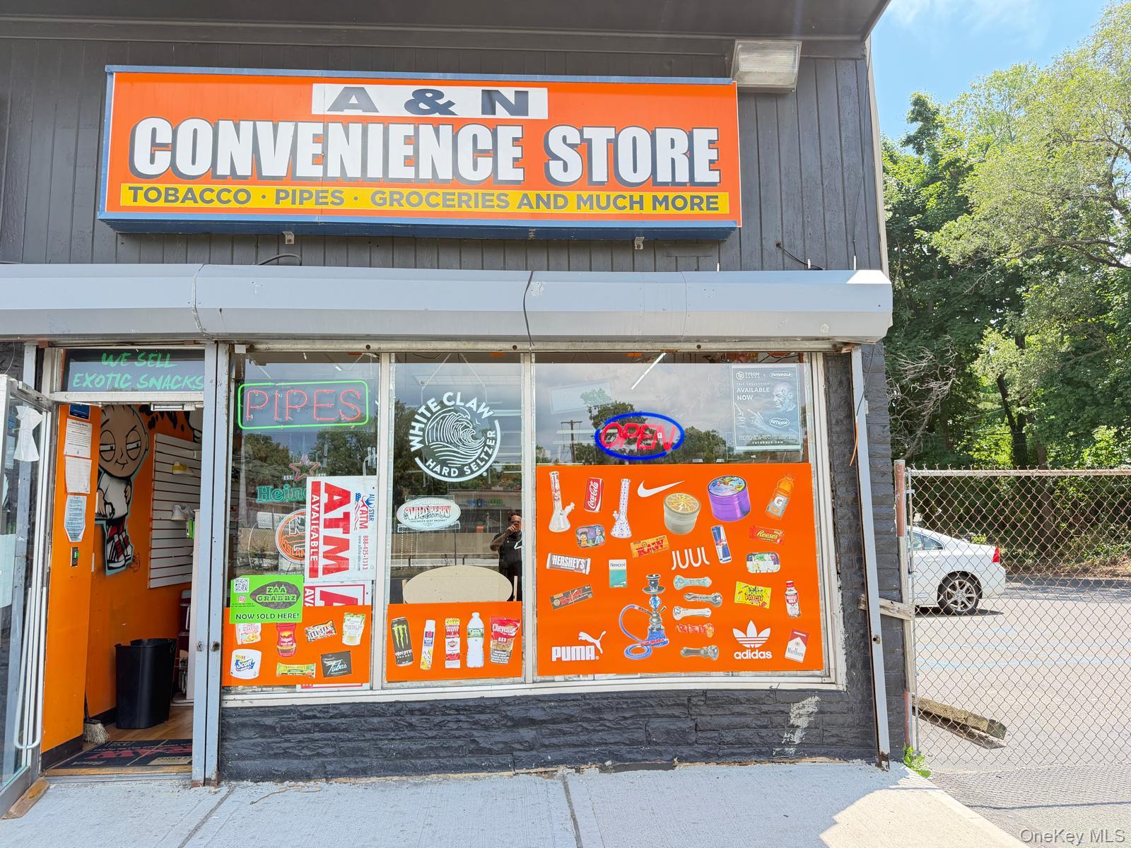 614 Sunrise Highway — photo