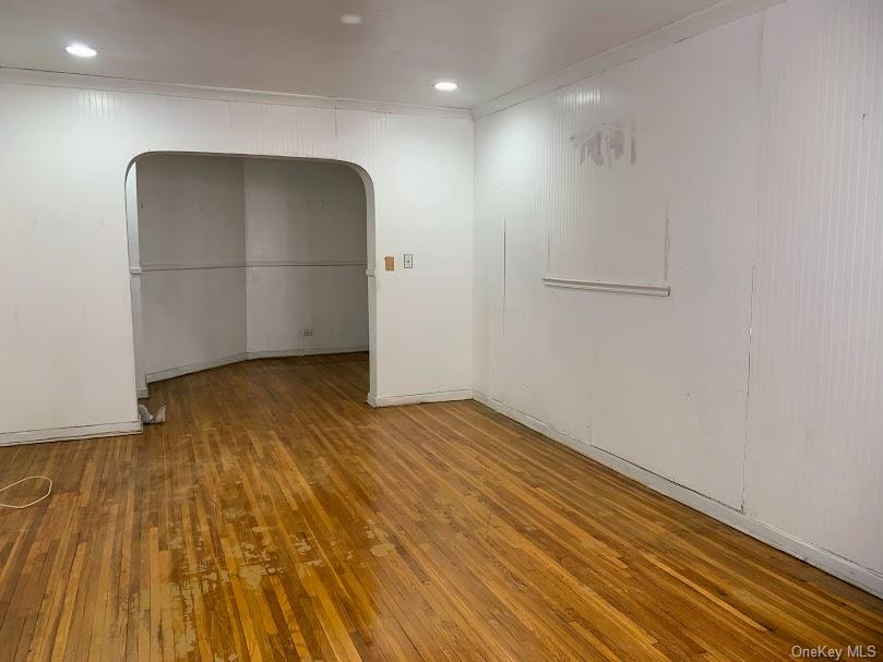 7610 34th Avenue 2M — photo