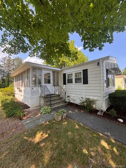 1040 Violet Ave Lot 6 — photo