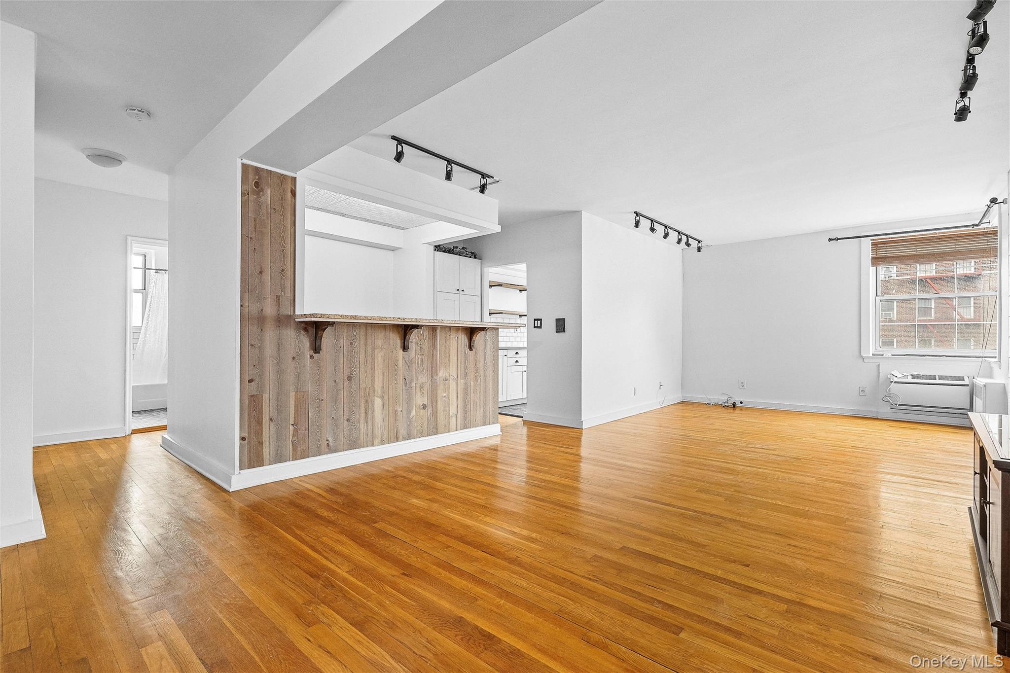 804 Bronx River Road 5a — photo