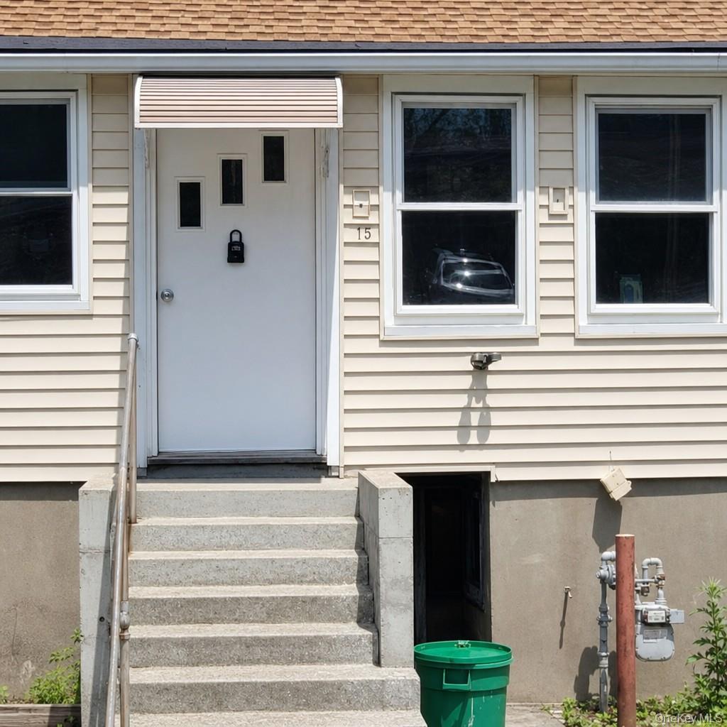 15 Warren Court — photo