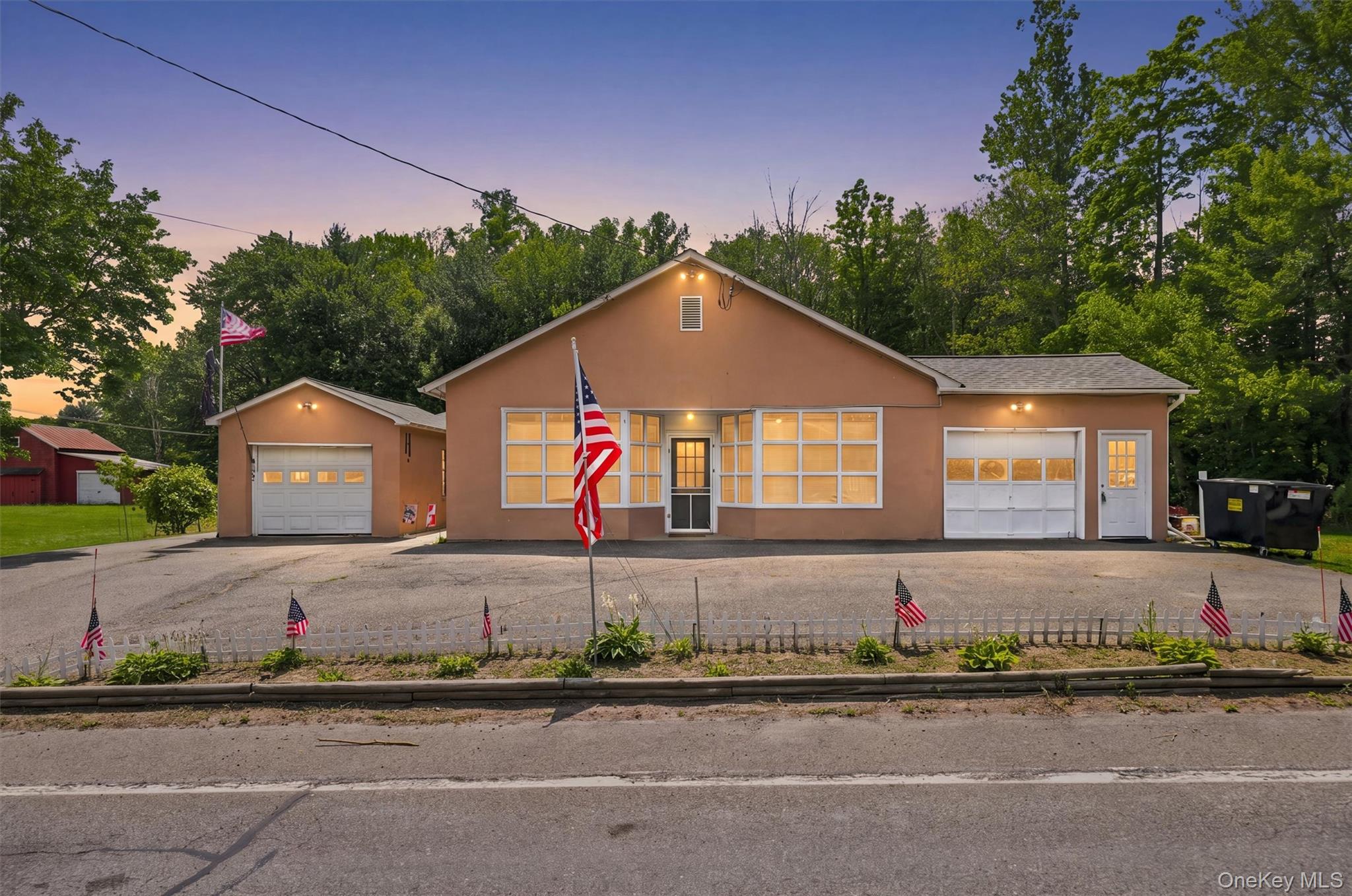 3589 State Route 52 — photo