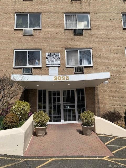 2035 Central Park Avenue 2M — photo