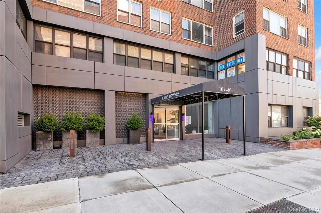 107-40 Queens Boulevard 12G — photo
