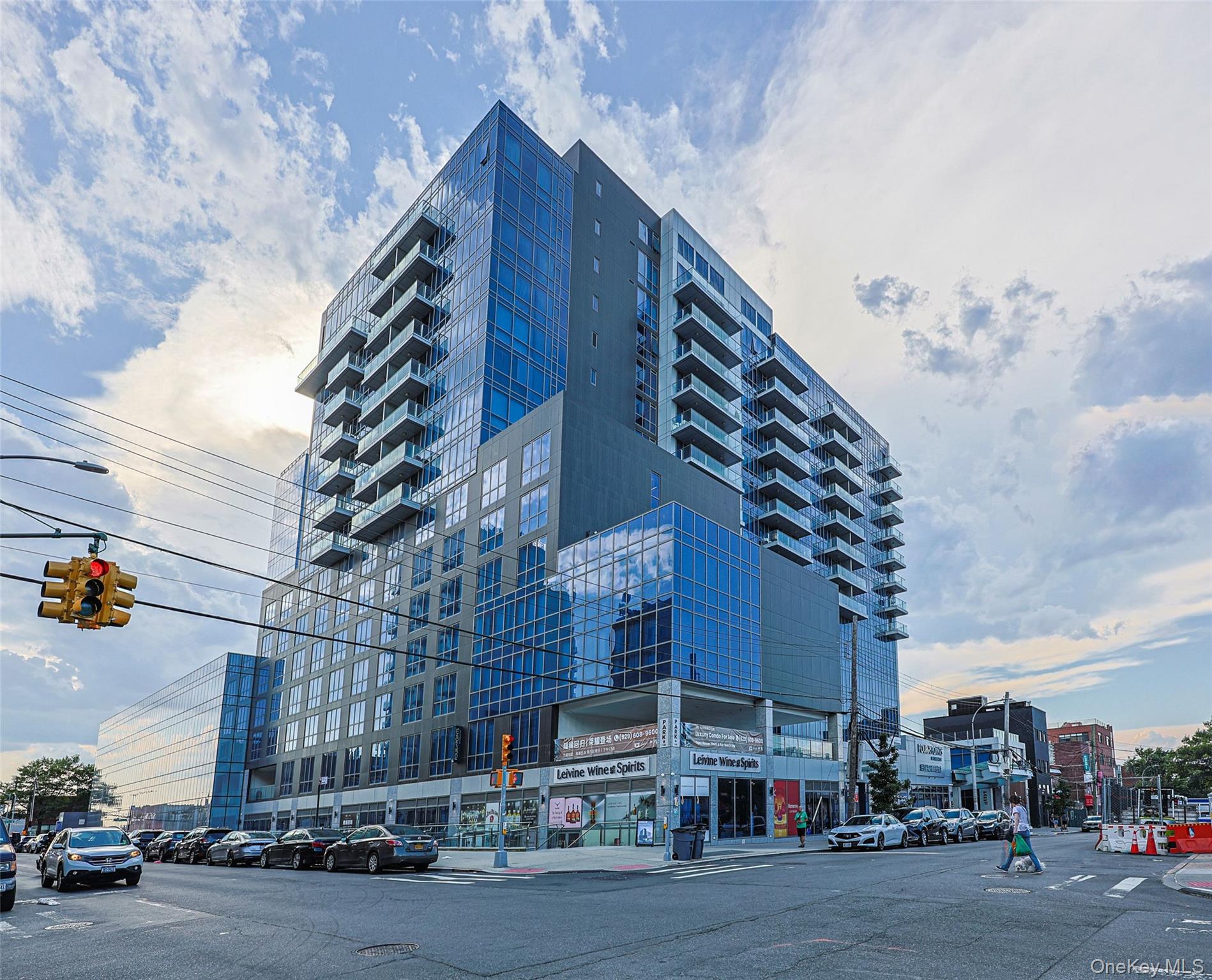 33-66 Farrington Street 10a — photo