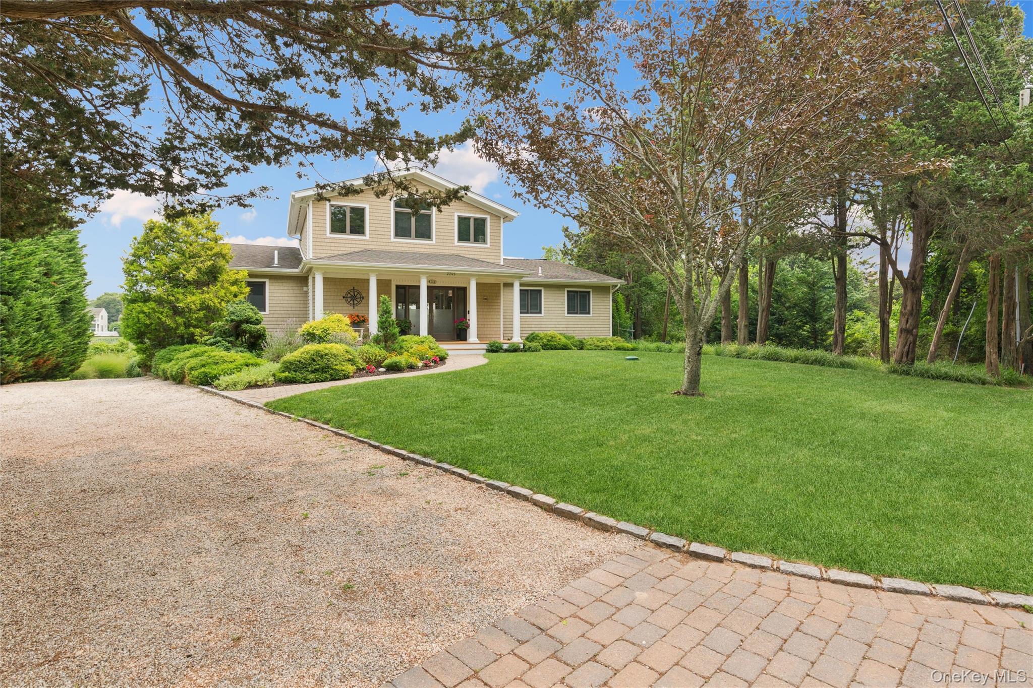 2245 Little Peconic Bay Lane — photo