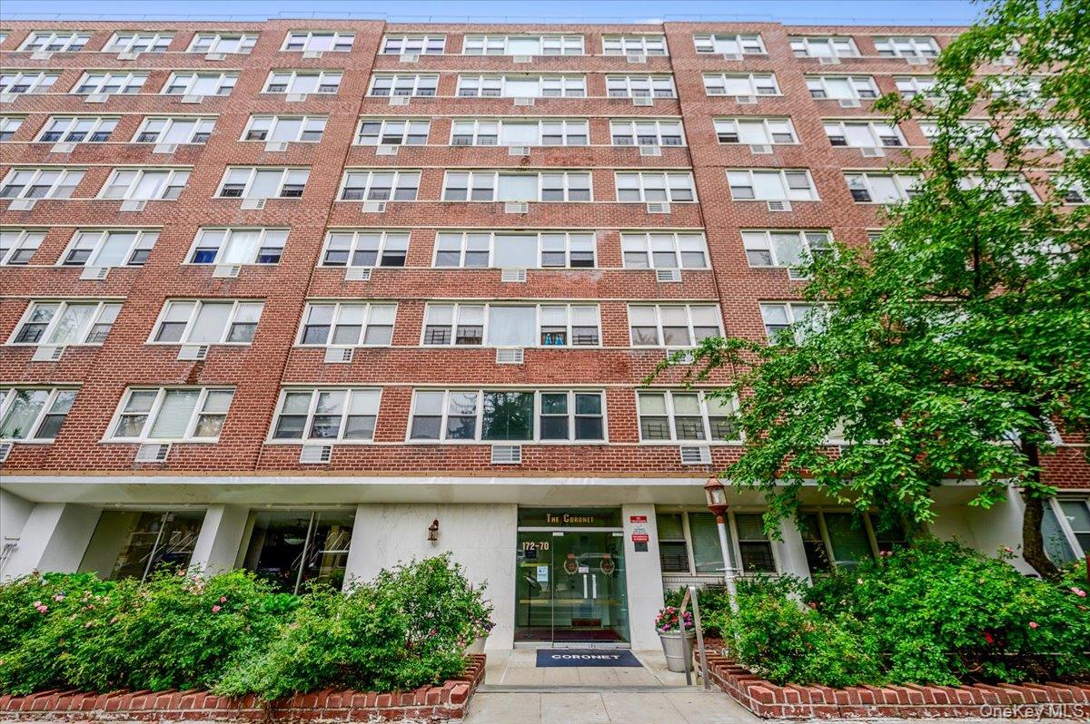 172-70 Highland Avenue 9-L — photo