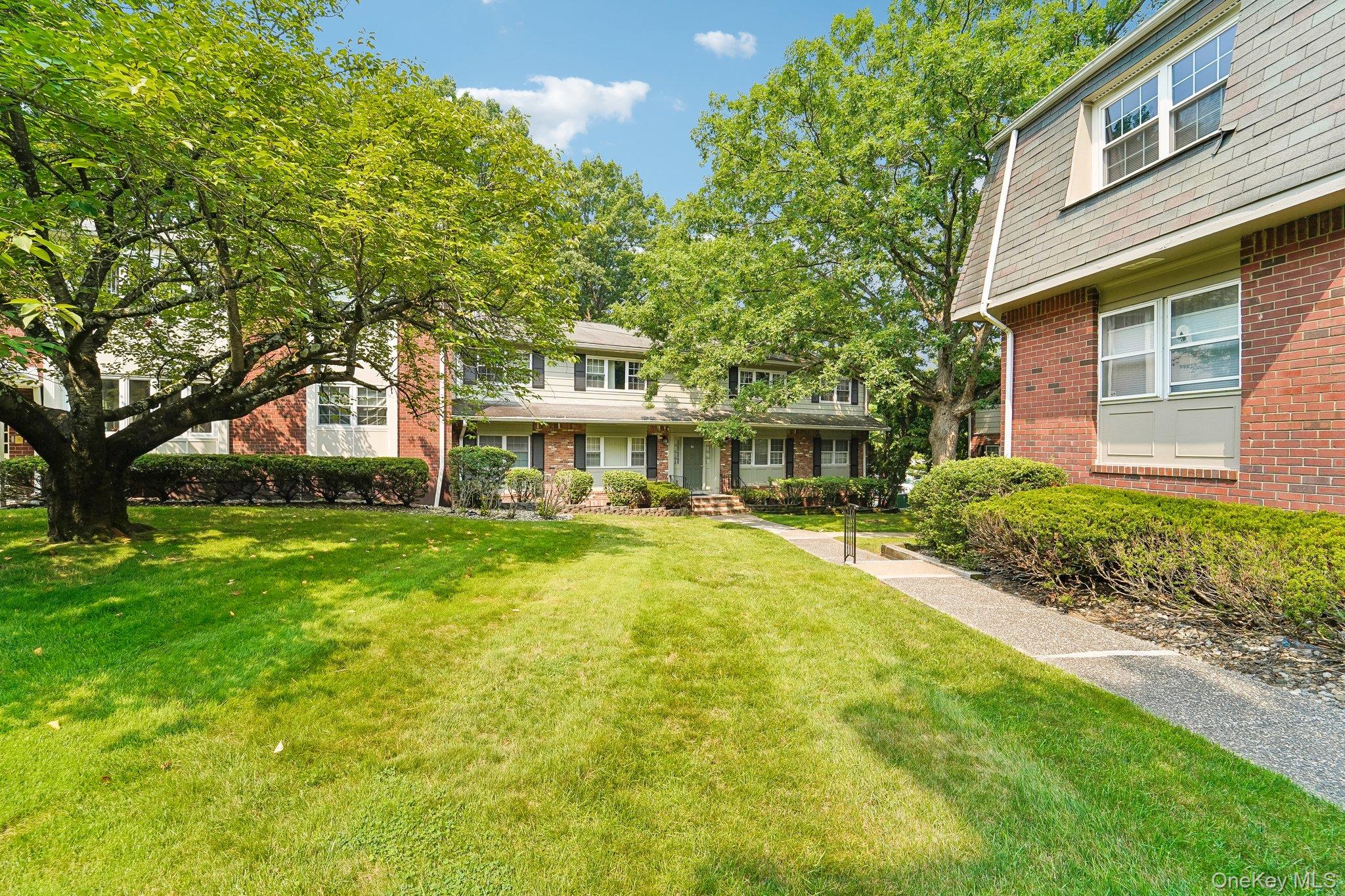 74 Bon Aire Circle Q12 — photo