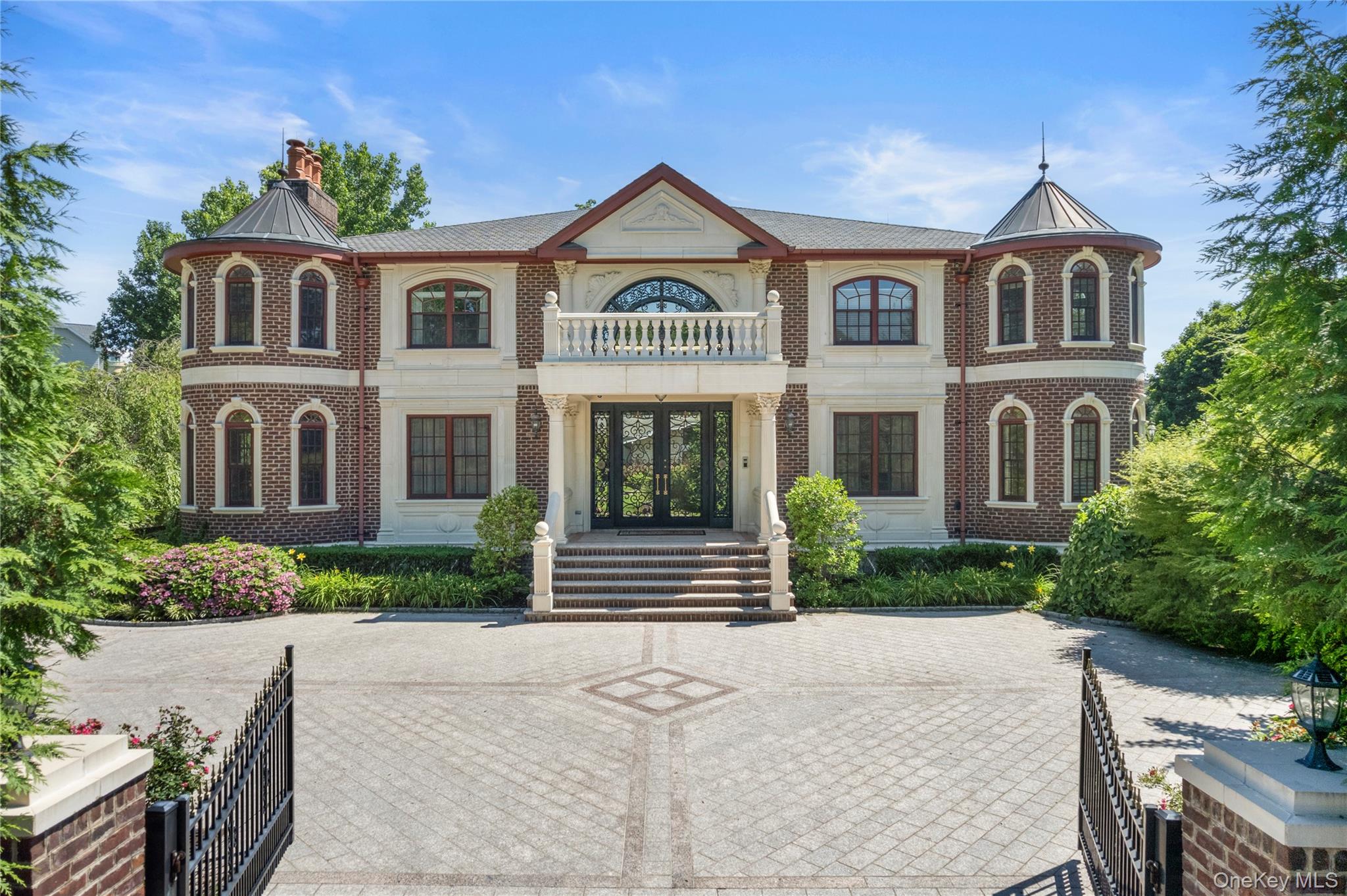28 Whitney Circle — photo