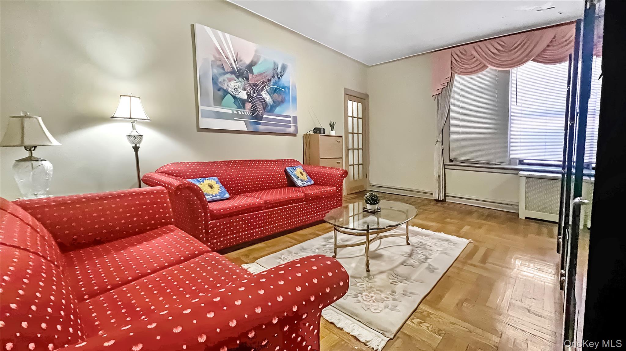 37-20 81st 5G — photo