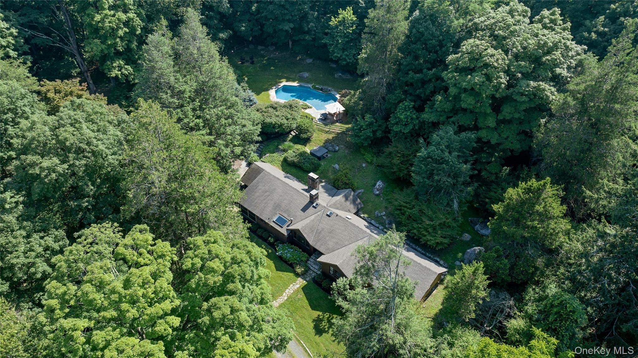 183 Hickory Kingdom Road — photo