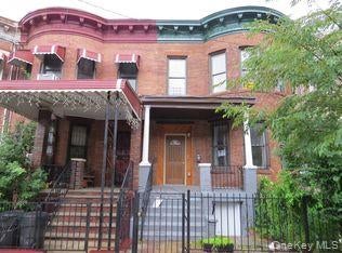 655 Hendrix Street — photo