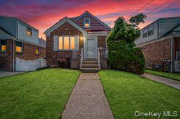 248 Kensington Road S — photo